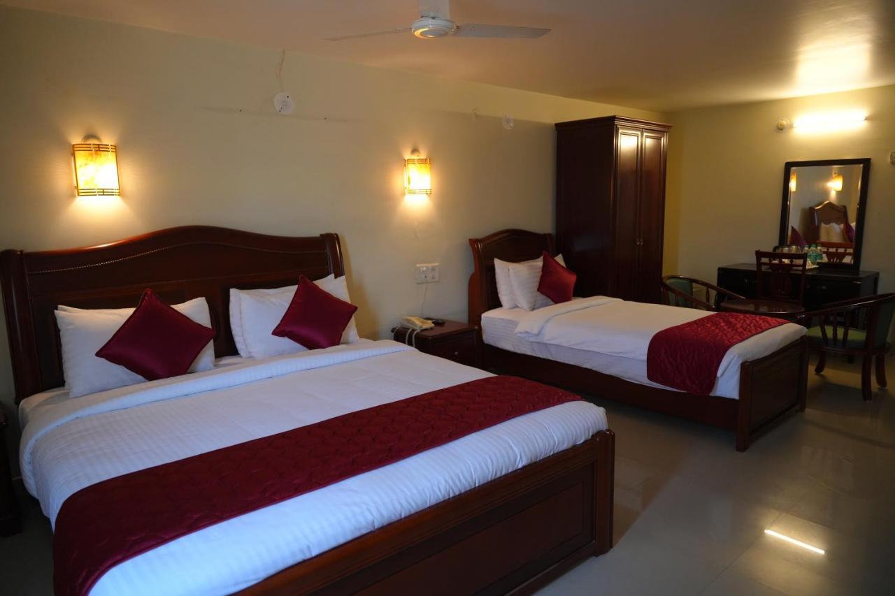 Mg Zion Hotel Tirupati Exterior photo